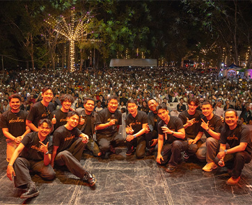 ภาพยนตร์ “สรรพลี้หวน” เปิดตัวสุดยิ่งใหญ่! ค่าย “มูฟวี่ สตูดิโอวีไอพี” จับมือ “เอกชัย ศรีวิชัย” นำทัพนักแสดงบวงสรวง-จัดคอนเสิร์ตเปิดตัว ณ วัดเขาน้อย นค